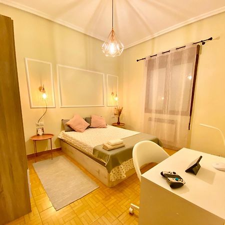 Amplio Apartamento Con Dos Patios Gijón Exteriör bild