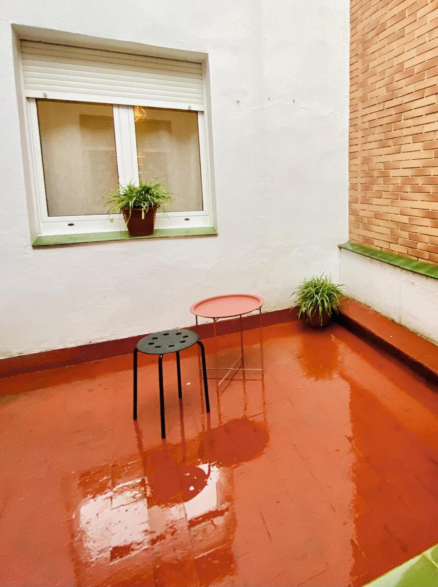 Amplio Apartamento Con Dos Patios Gijón Exteriör bild